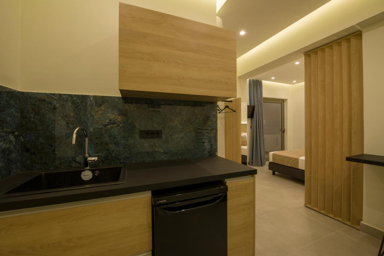 Varouxakis Hotel Platanias  Bagian luar foto