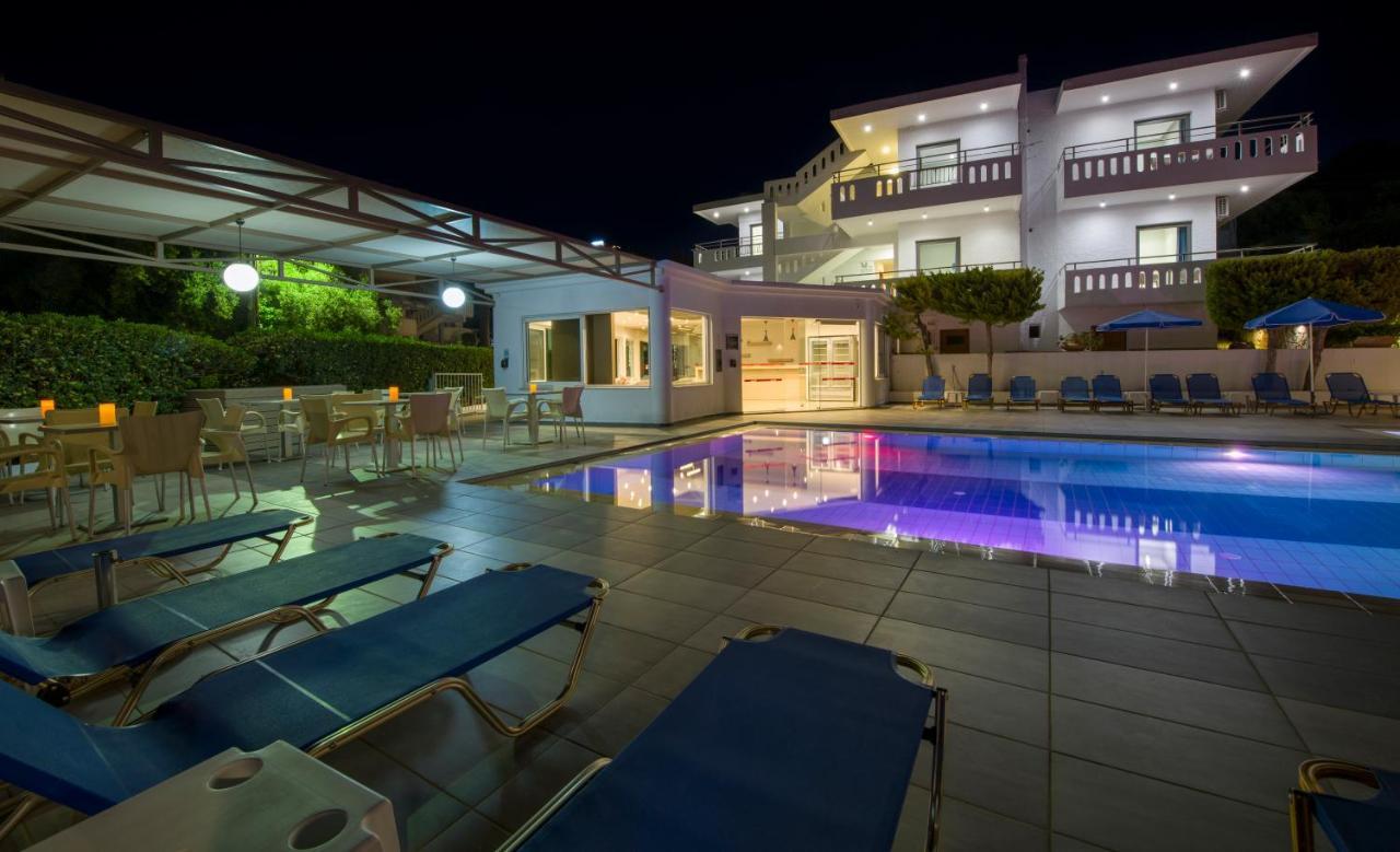 Varouxakis Hotel Platanias  Bagian luar foto