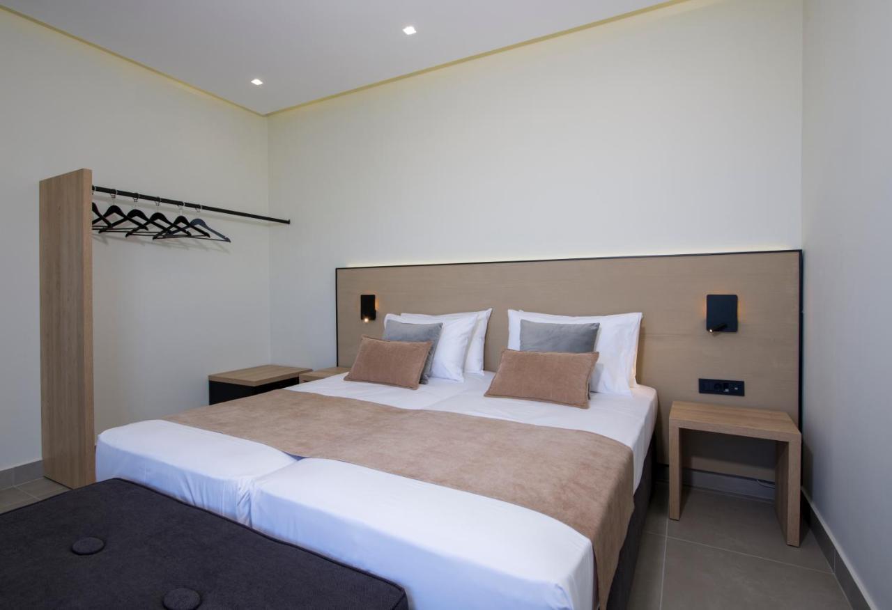 Varouxakis Hotel Platanias  Bagian luar foto