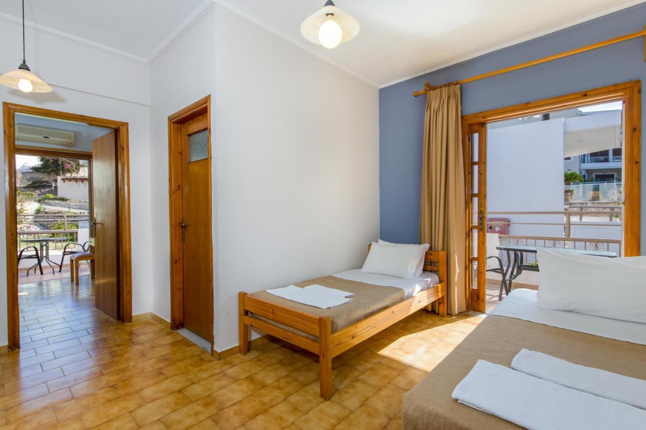 Varouxakis Hotel Platanias  Bagian luar foto