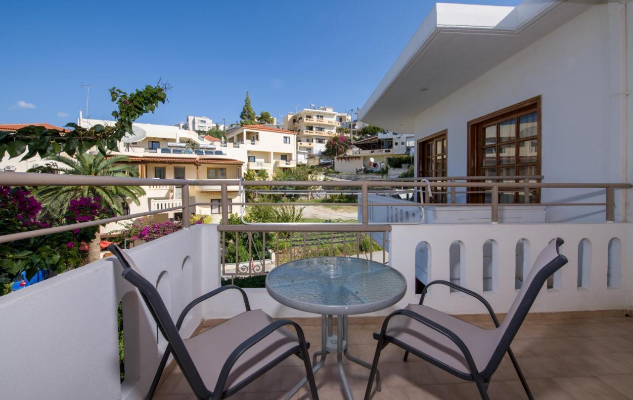 Varouxakis Hotel Platanias  Bagian luar foto